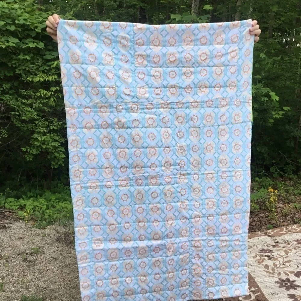 NWT  Hand Crafted Owls Quilt